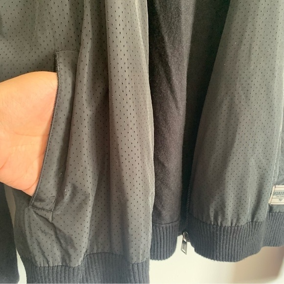 GUESS men's black light jacket Size M - Picture 12 of 16